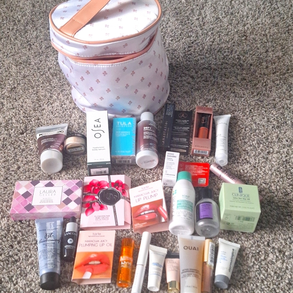 Weekend bundle - Picture 1 of 9